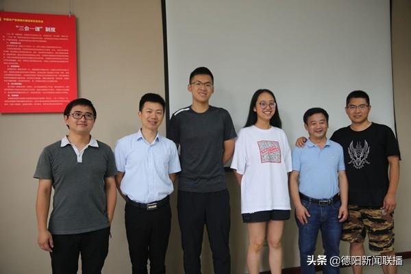 讓青春作證 綻放別樣精彩——德陽外國(guó)語學(xué)校2019年優(yōu)秀畢業(yè)生黃詩瑤唐子力訪談