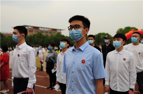 德外學(xué)子成人禮：今天起，我把責(zé)任扛在肩上